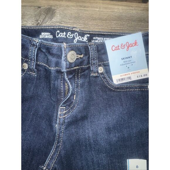 Girls' Mid-Rise Ultimate Stretch Skinny Jeans - Cat & Jack Dark Blue. Size 6. Q - Picture 4 of 5
